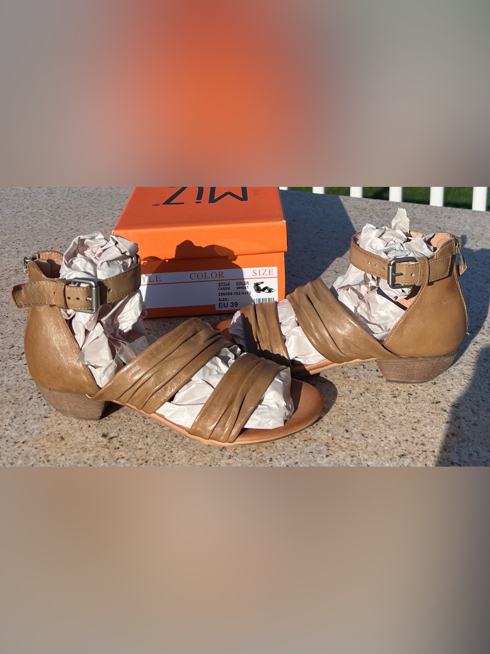 Miz mooz Cassie sandals sz 39